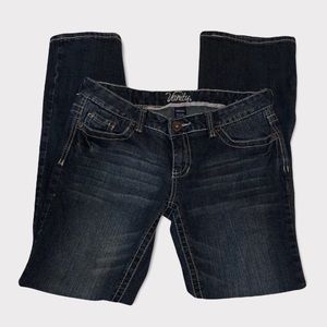 Vanity Size 27W/31L Dakota Blue Jeans